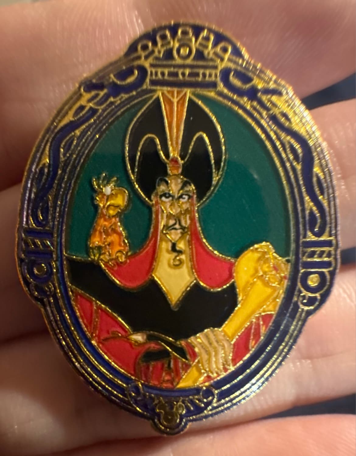 Jafar Aladdin Villain Frame Shanghai Disneyland Iago Parrot Pin