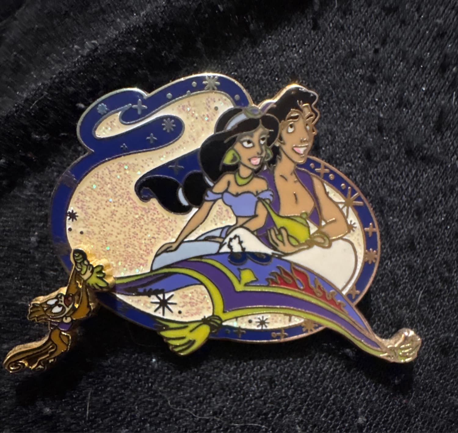 Aladdin & Jasmine on Magic Carpet with Abu - Platinum Edition