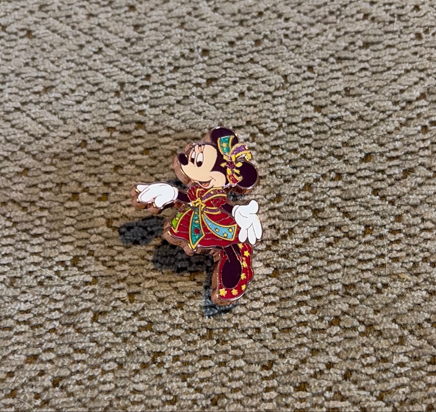 Minnie Mouse Mardi Gras 2019 Pin