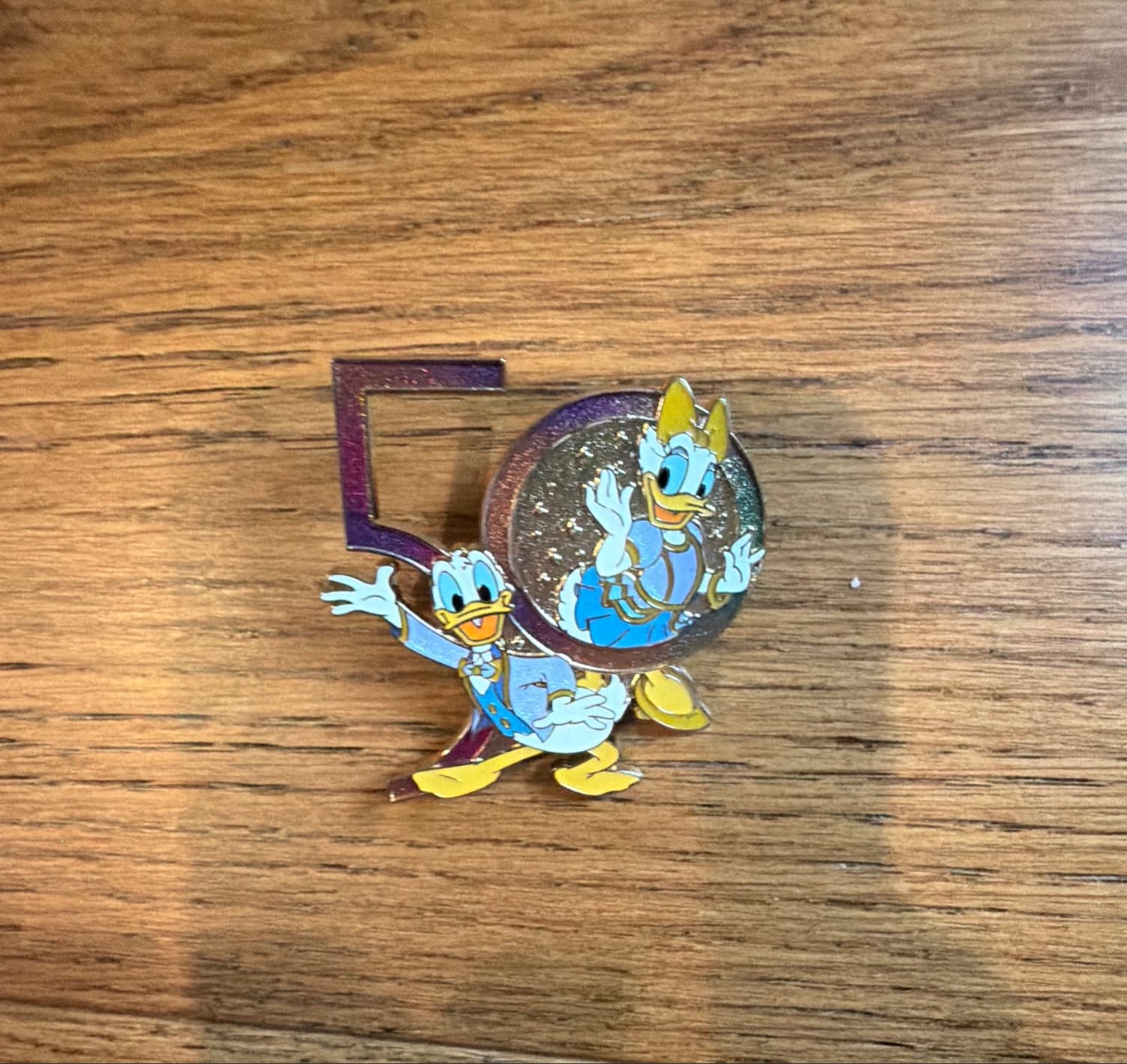 Disney 50th Anniversary Pin - Donald and Daisy Duck front