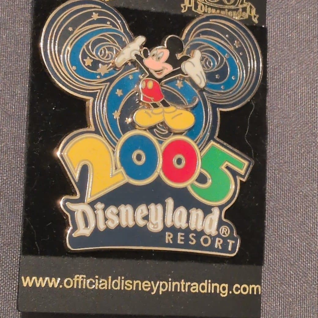 2005 Disneyland resort Mickey