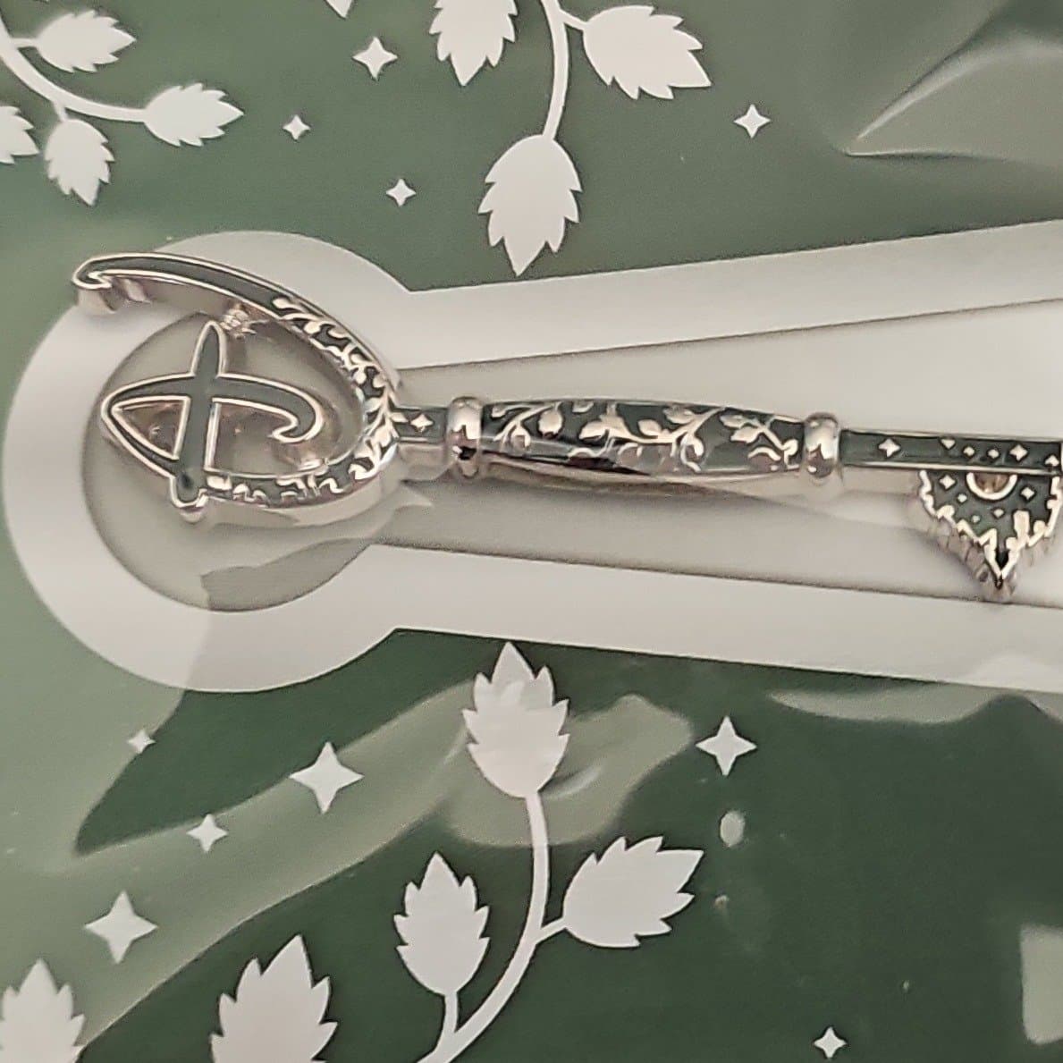 Disney Store Opening Ceremony Green Vine Limited Release Key Pin front
