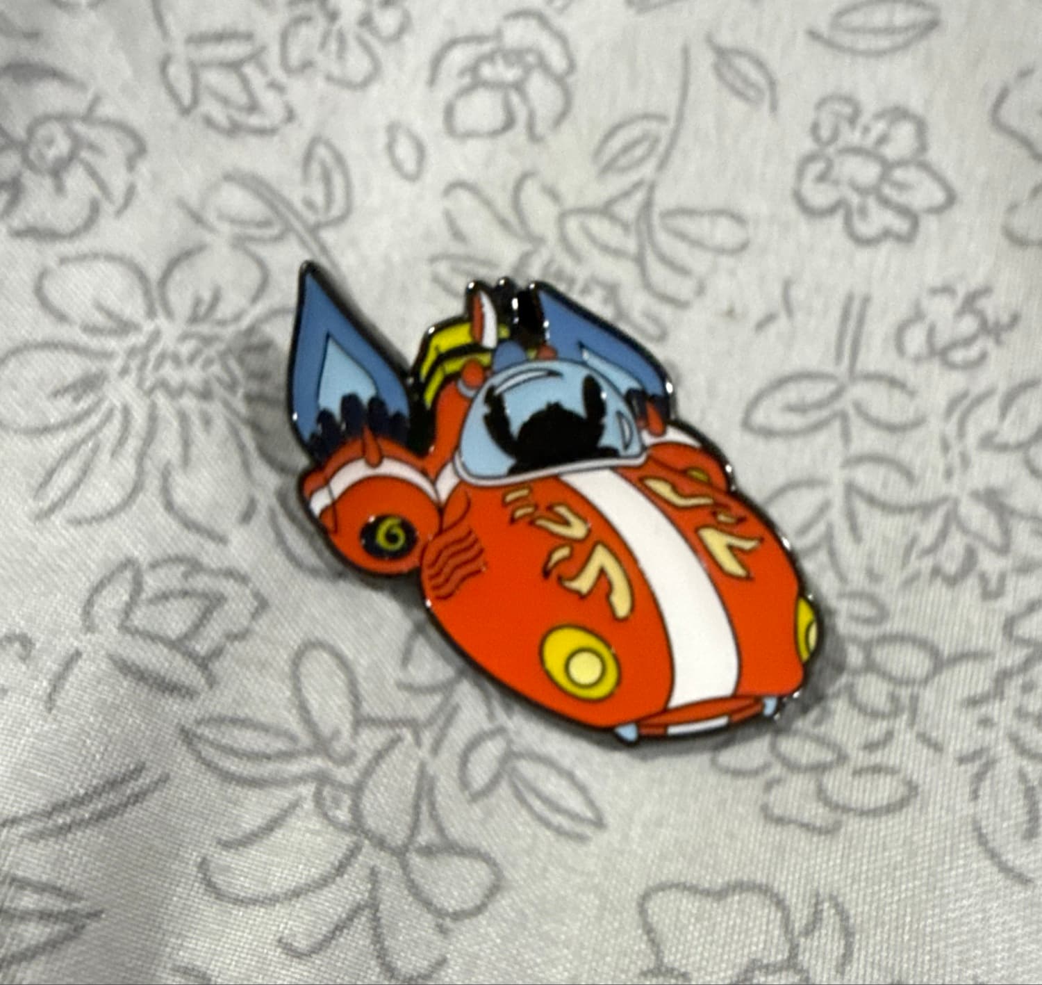 Loungefly Stitch Space Ship Mystery Pin D6 front