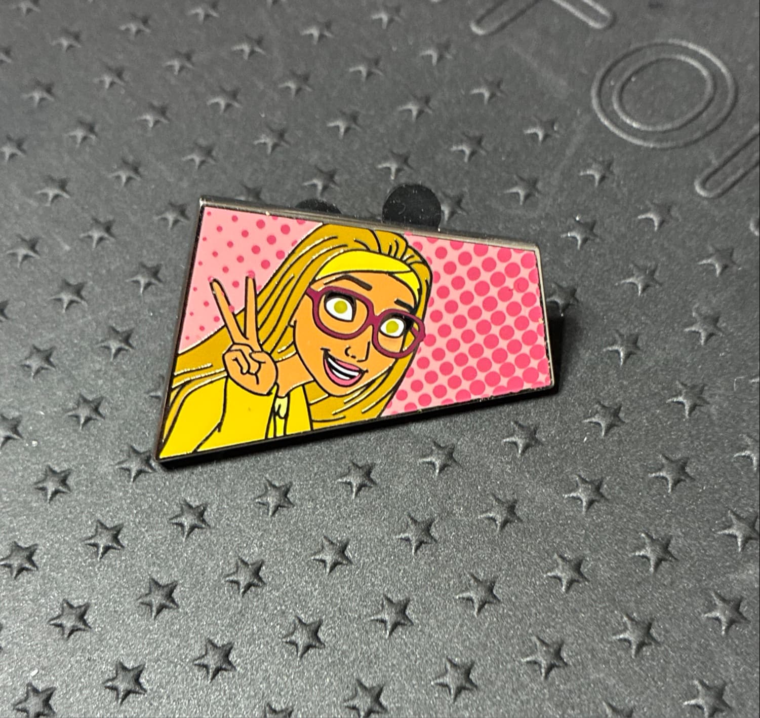 Big Hero 6 High Tech Heroes Honey Lemon Peace Sign Pin front