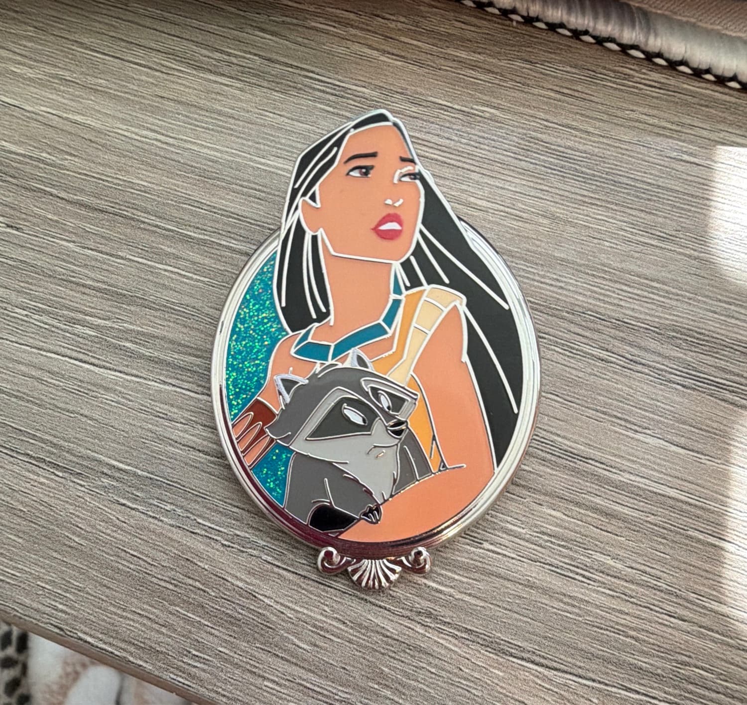 Pocahontas with Meeko - Princess Glitter Portraits Collection