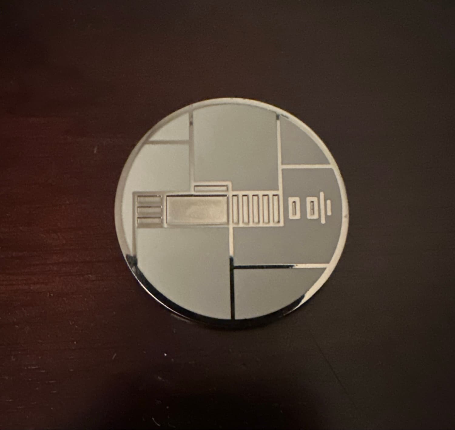 Star Wars Galaxy's Edge Savi's Workshop Peace and Justice Pin