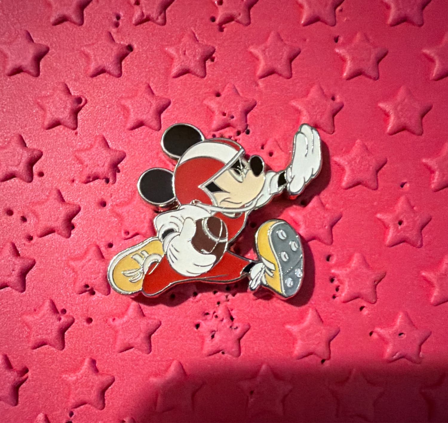 Mickey Mouse Running with Football - Loungefly Disney Mickey & Friends Football Blind Box Pin