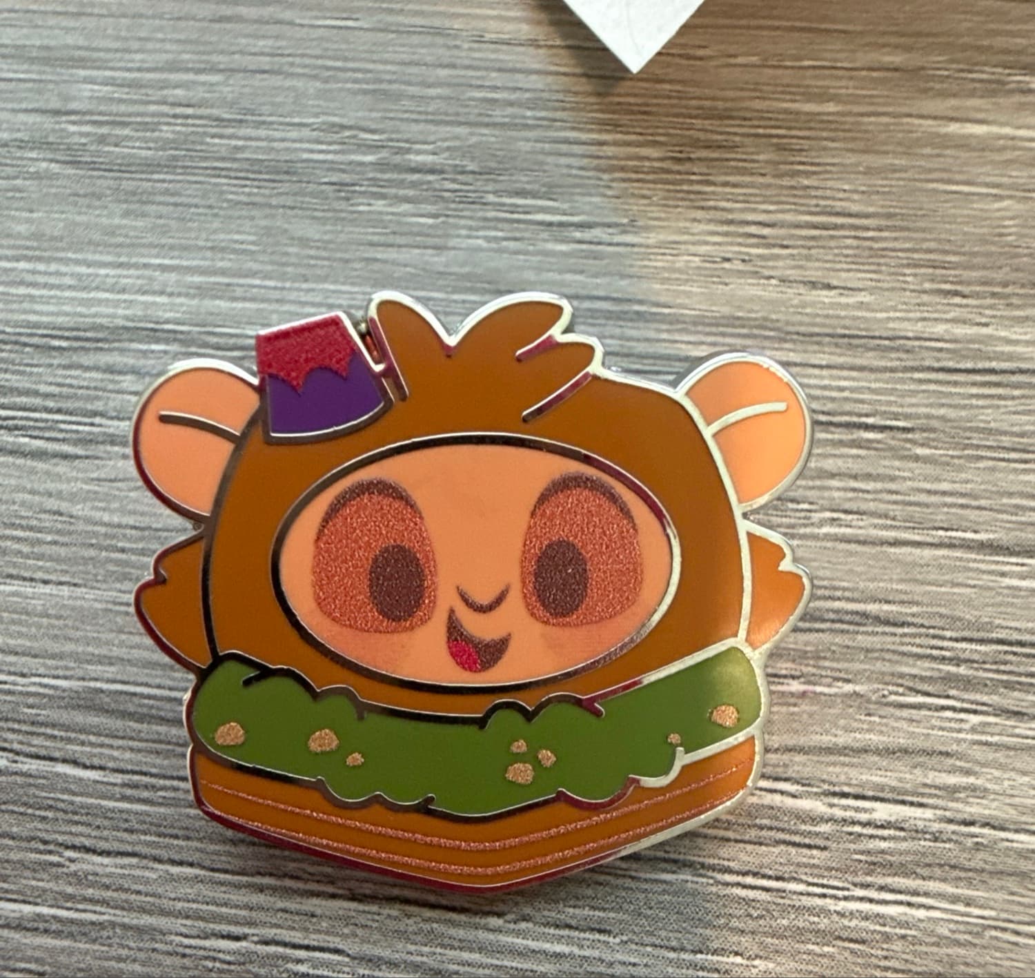 Abu Sandwich Munchling Pin front