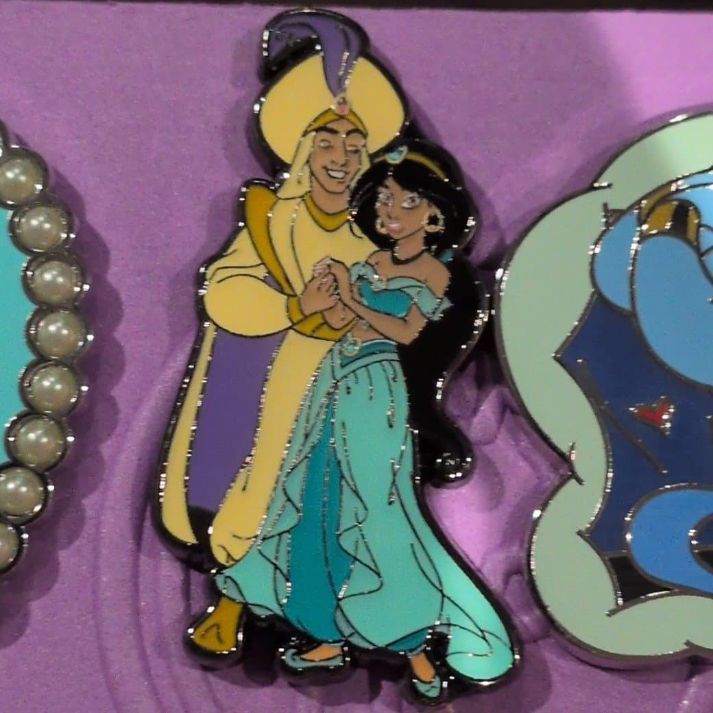 Aladdin and jasmine holding hands