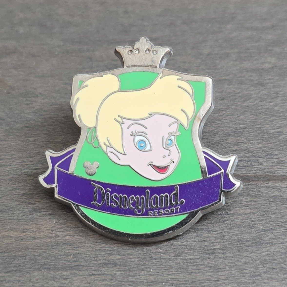 Tinker Bell - Crests
