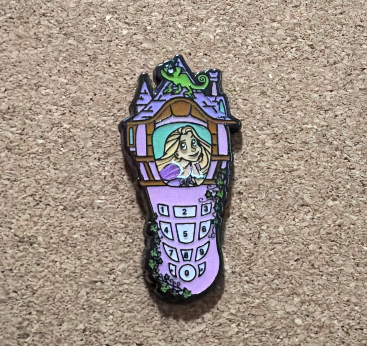 Disney Princess Cellphone Pin-Rapunzel
