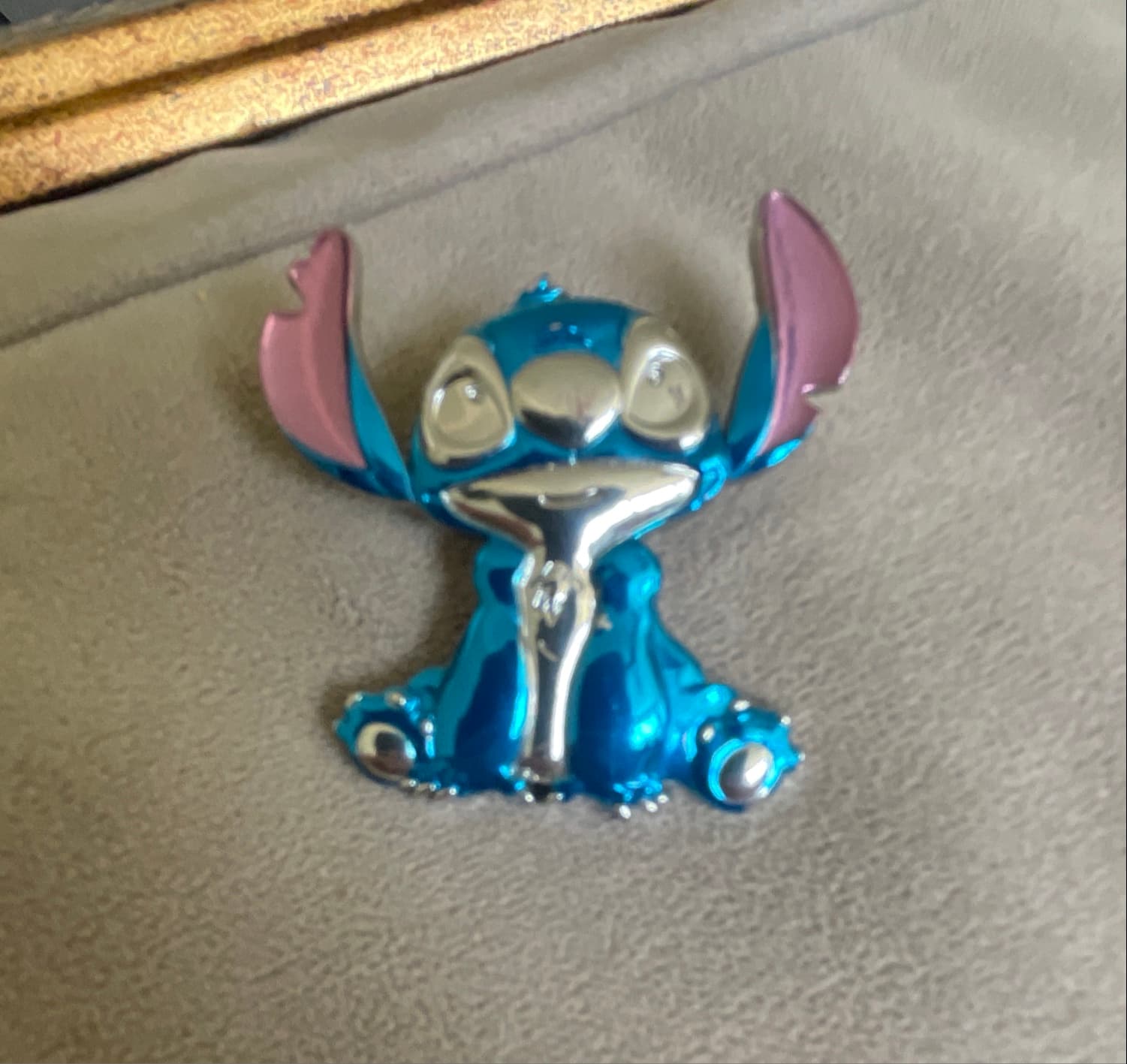 Disney Lilo and Bright Blue Stitch Metallic 3D Sculpted Pin
