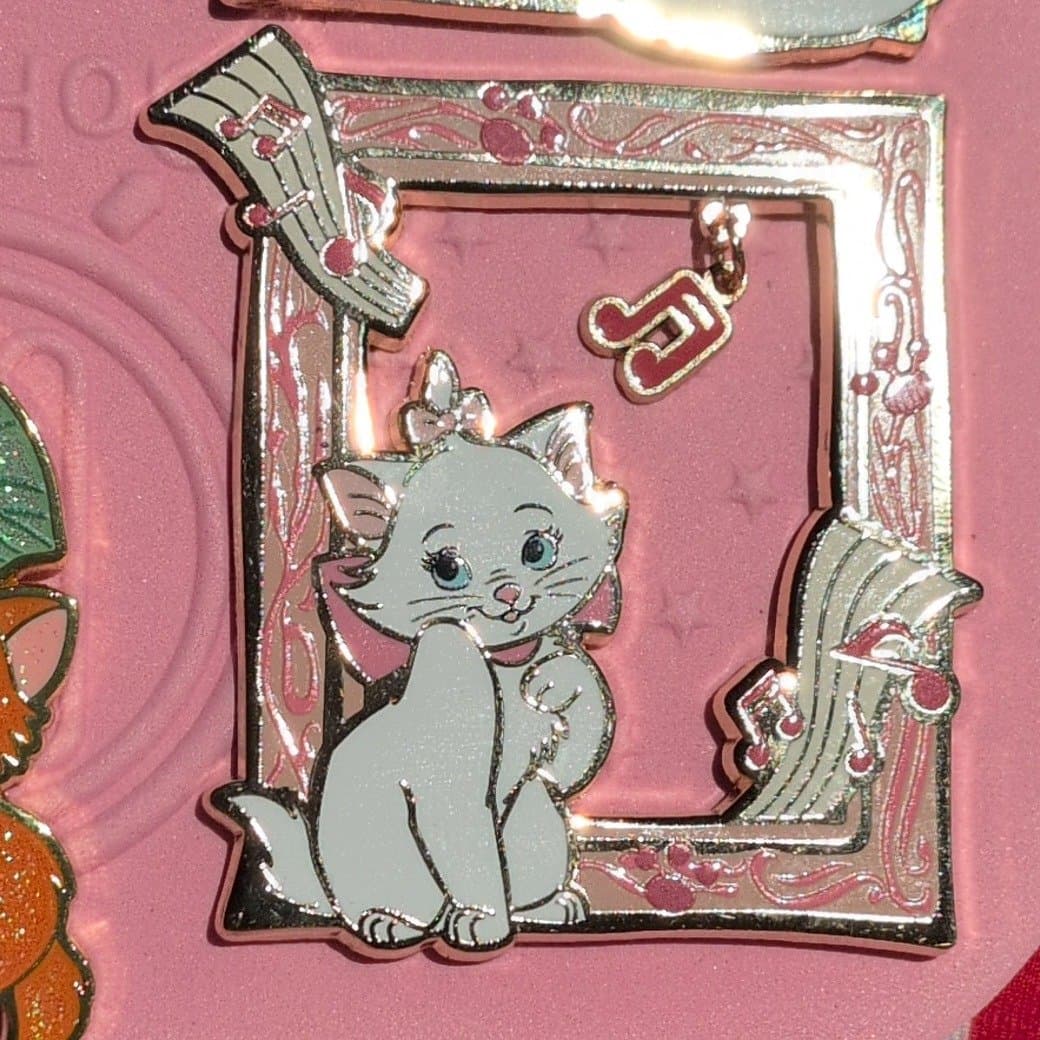 Disney The Aristocats Marie Musical Frame Pin