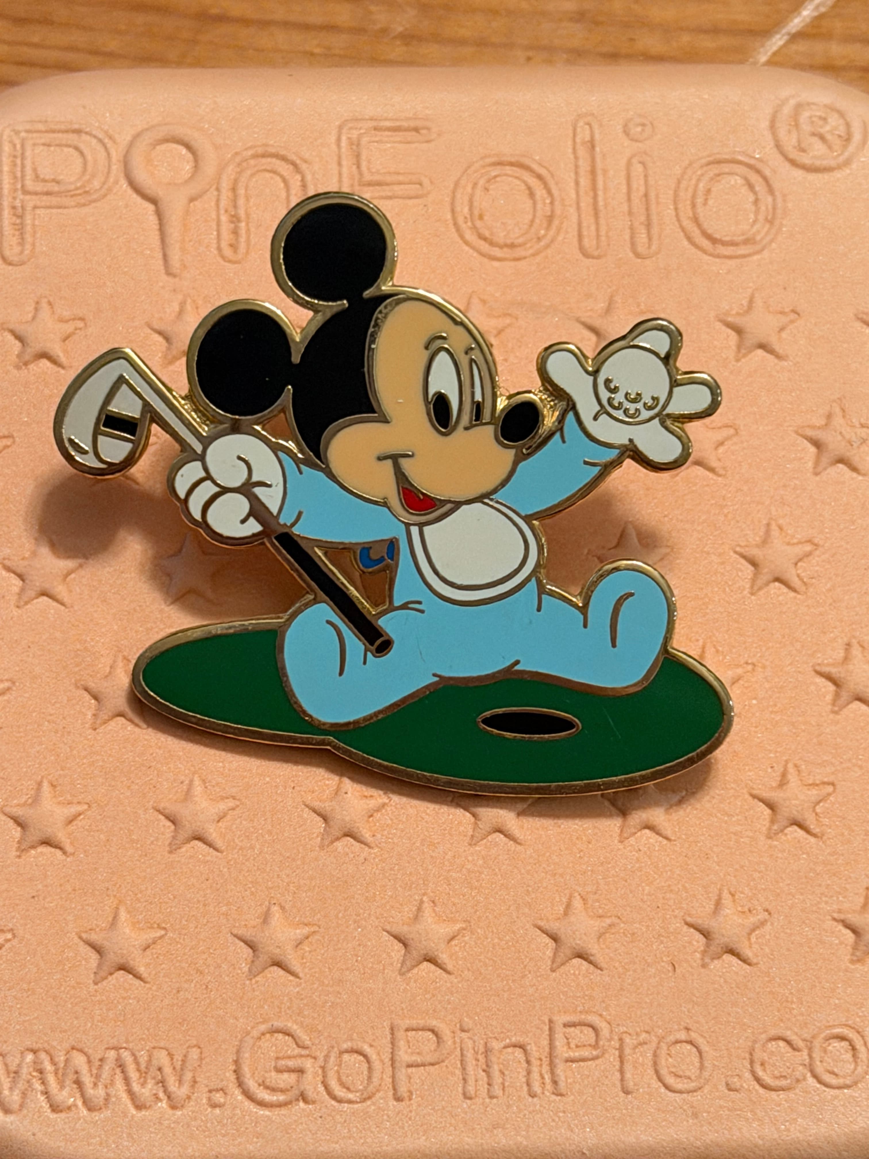 Mickey Mouse Baby Golfer