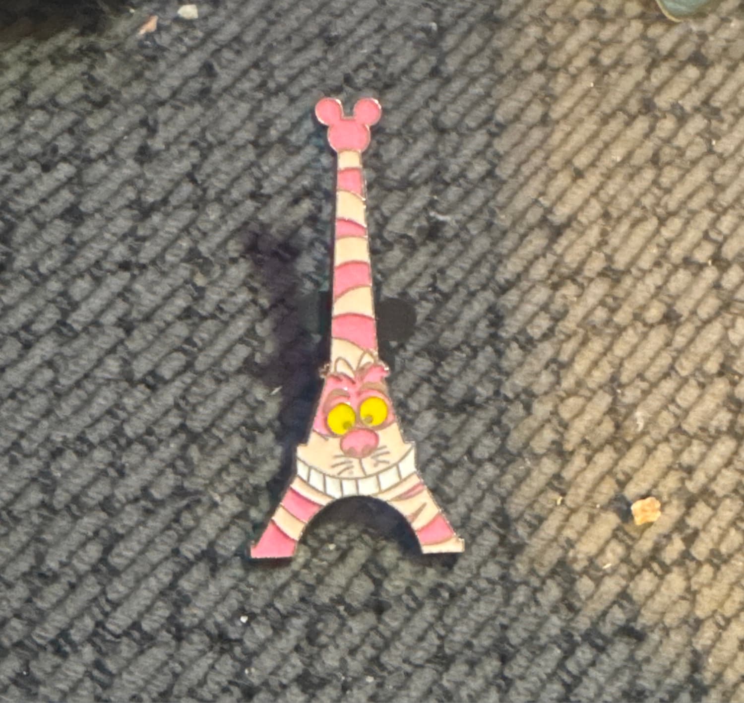 DLP - Eiffel Tower Series - 2014 - Cheshire Cat / Chessur