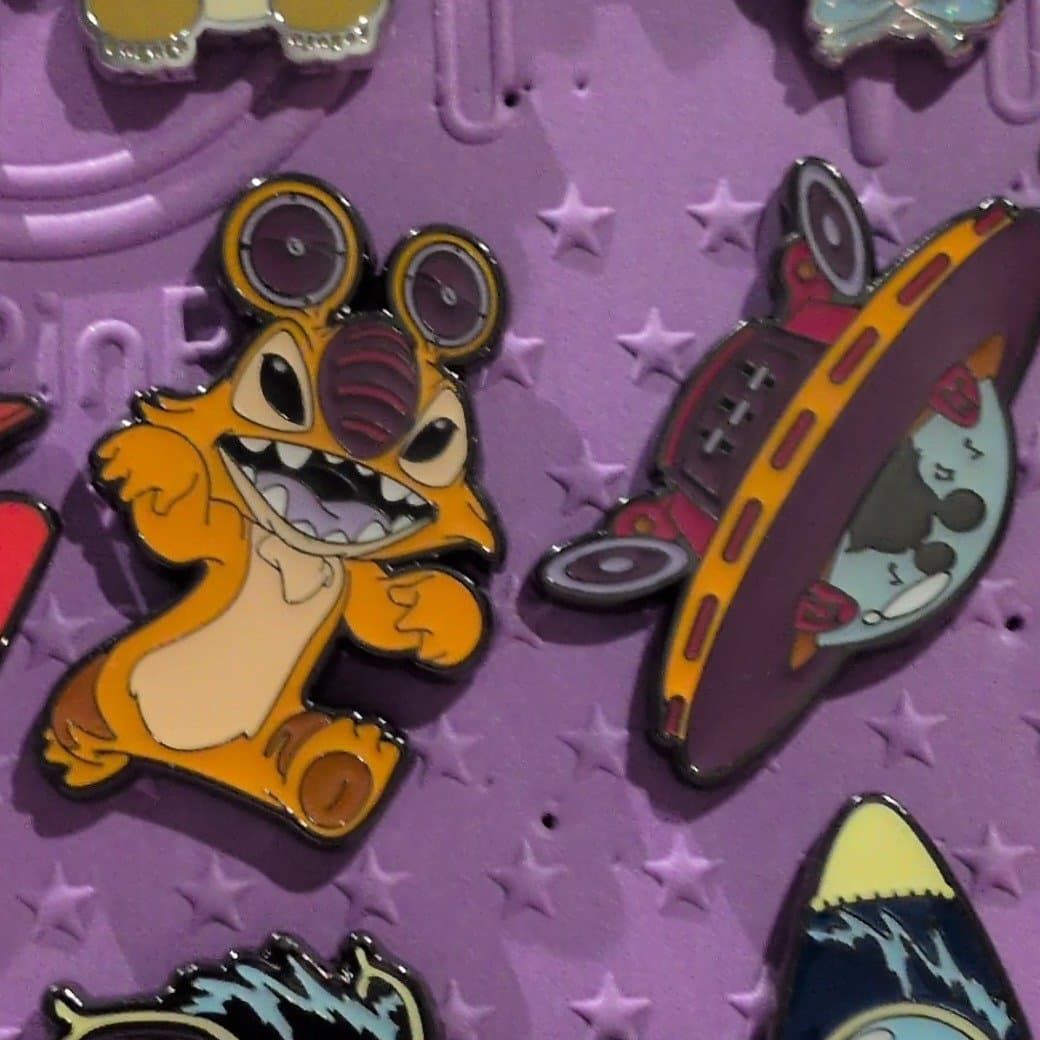 Experiment 258 (Sample) - Lilo & Stitch and ship front