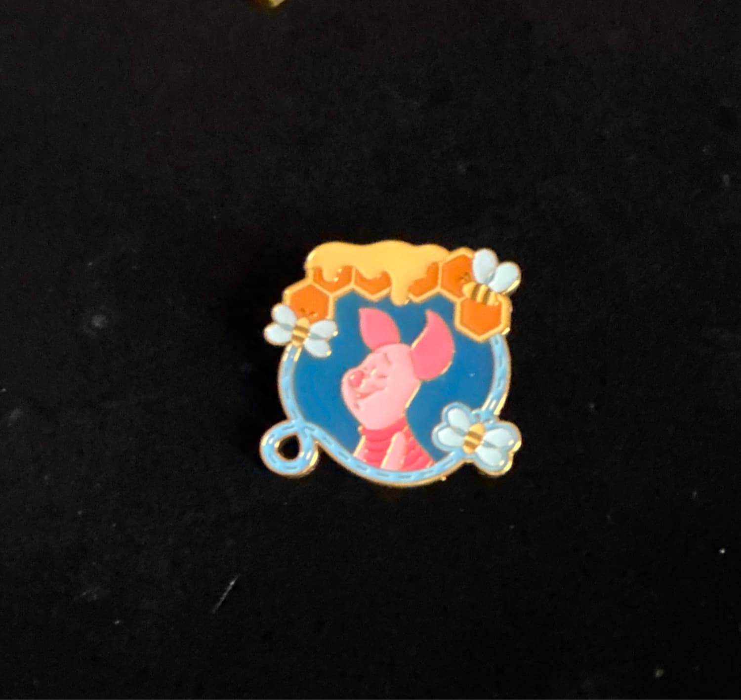 Piglet - Winnie the Pooh Honeycomb Characters Blind Box