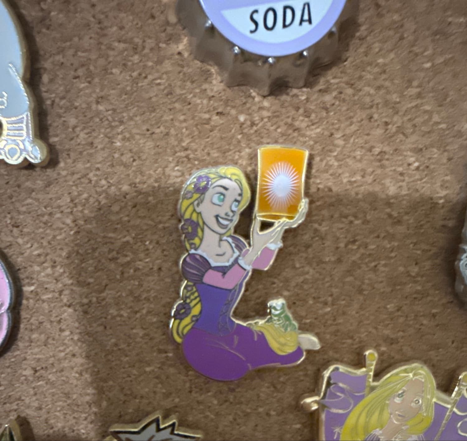 Funko Pop! Disney Ultimate Princess Rapunzel with Pin