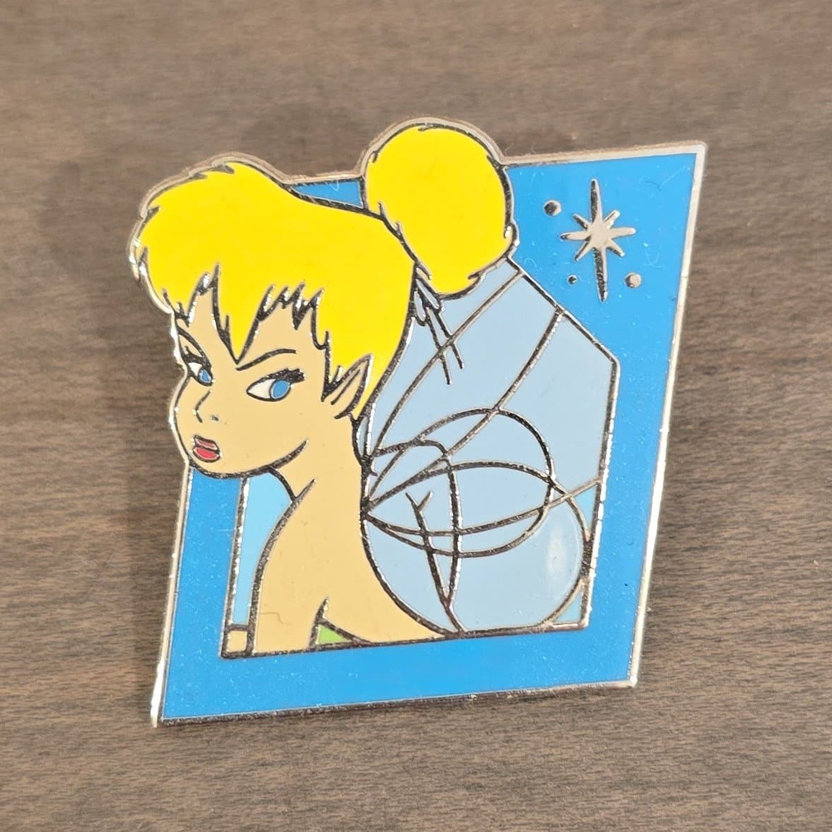 Tinkerbell sparkling angry front