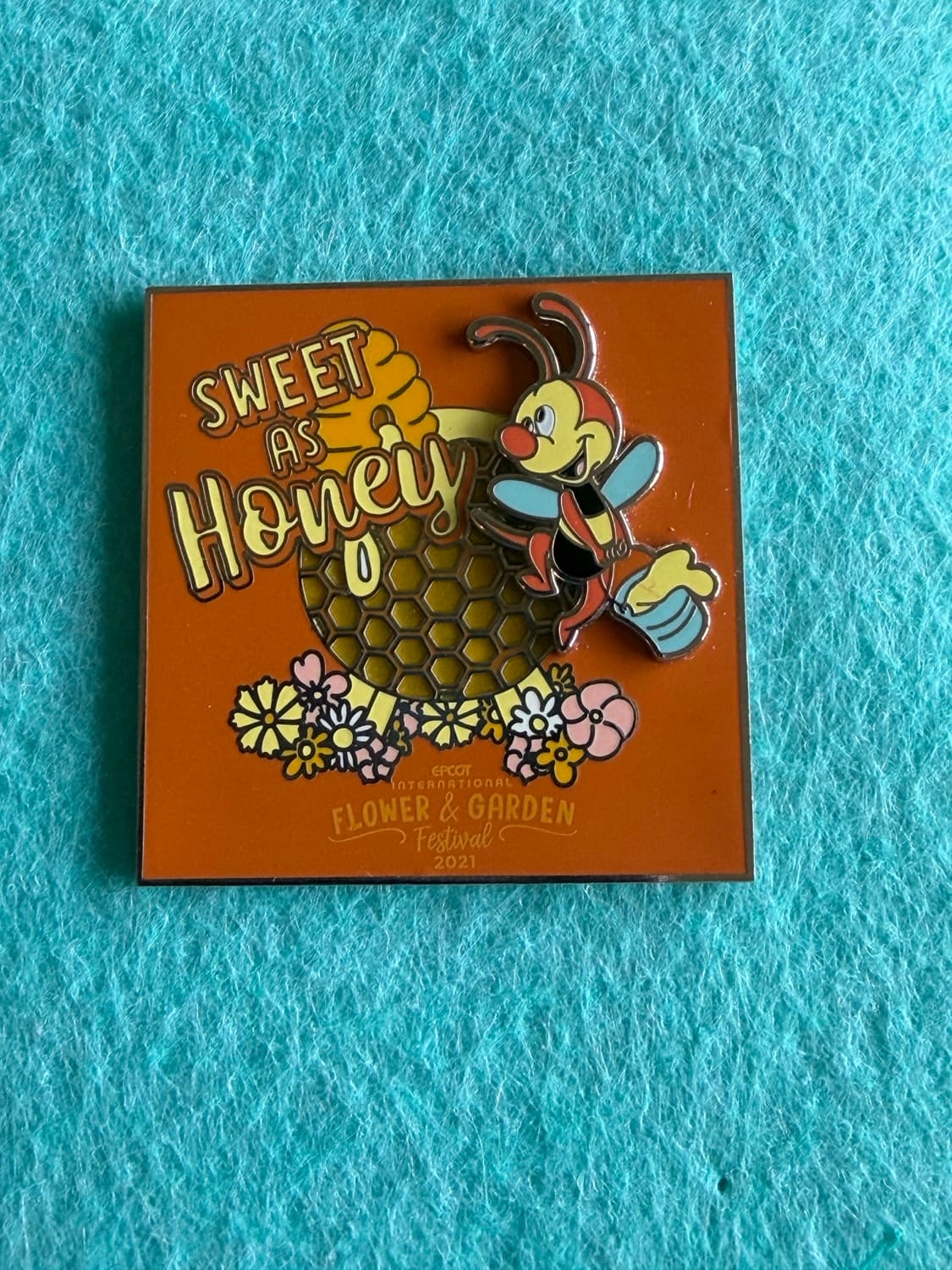 Spike the Bee Sweet as Honey - Epcot International Flower & Garden Festival 2021
