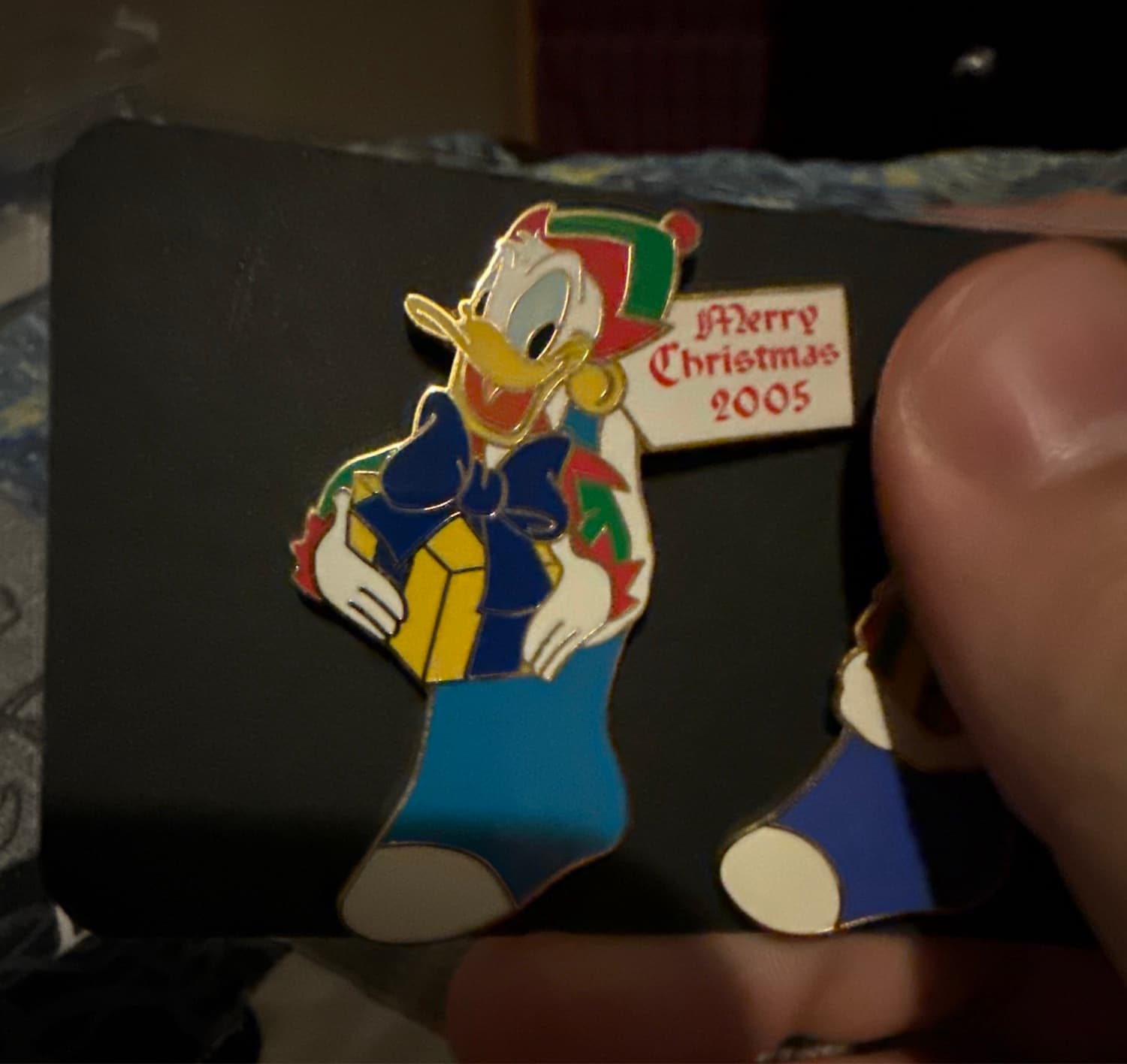 Donald Duck Christmas Holiday Stocking Pin
