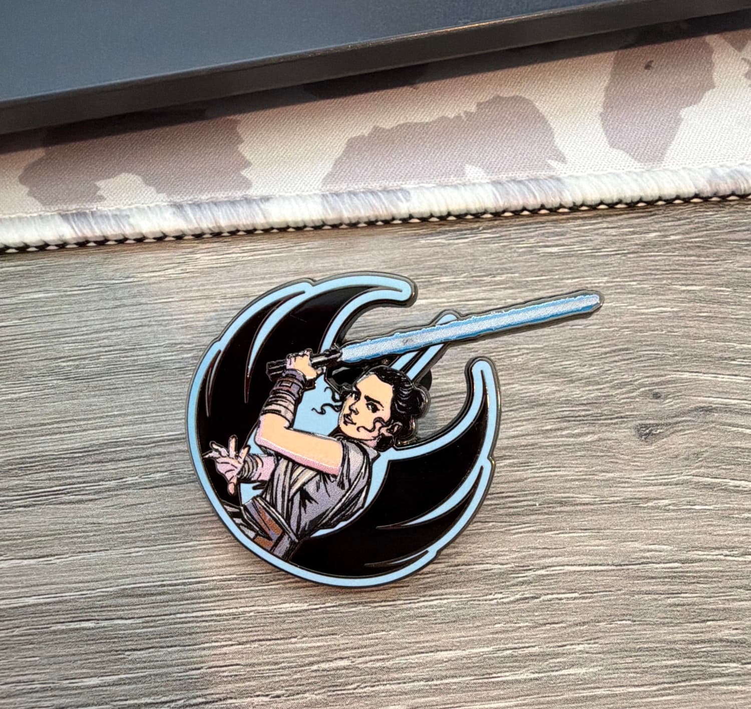 Rey Jedi Knight Star Wars Resistance Logo Lightsaber Pin front