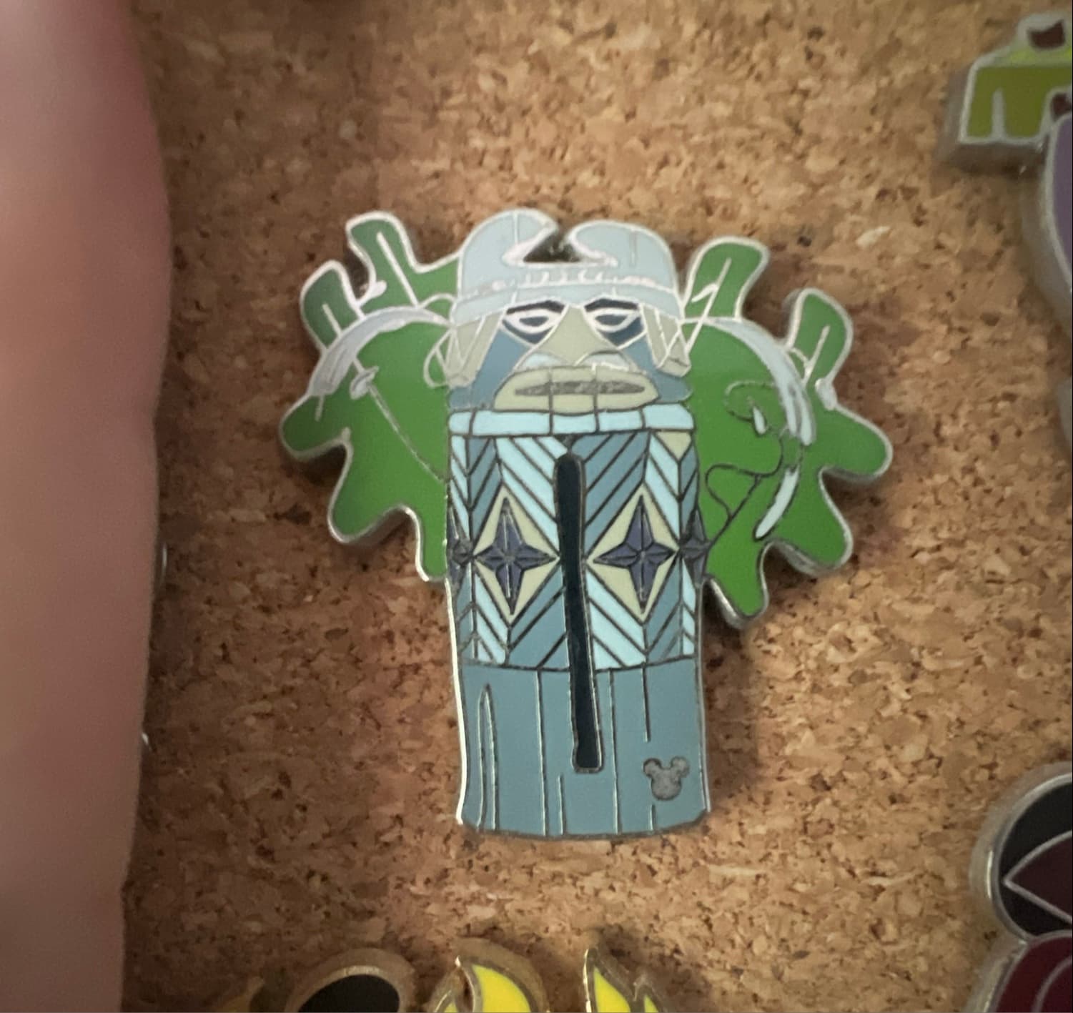 Tall Tiki, a 2005 Walt Disney World Cast Lanyard pin