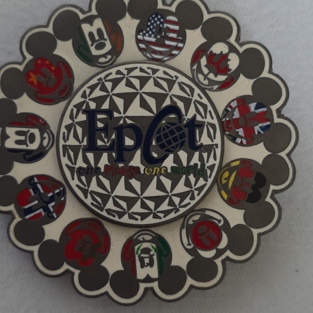 Mickey Epcot Spinner - One Mouse One World