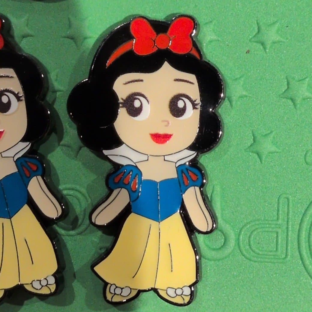 Snow White loungefly