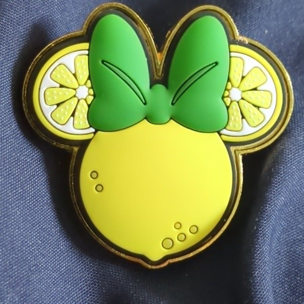 Minnie Mouse Fruit Silhouettes lemon front