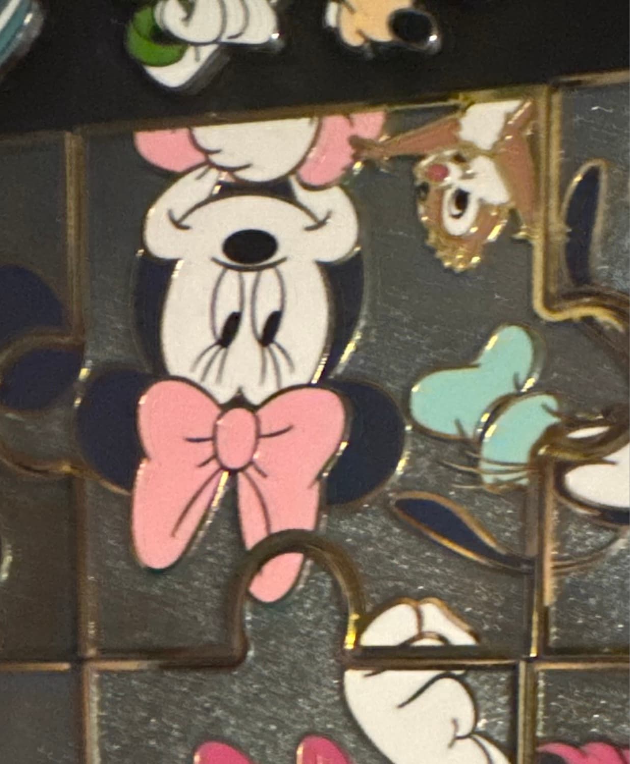 Minnie Mouse Puzzle Piece front