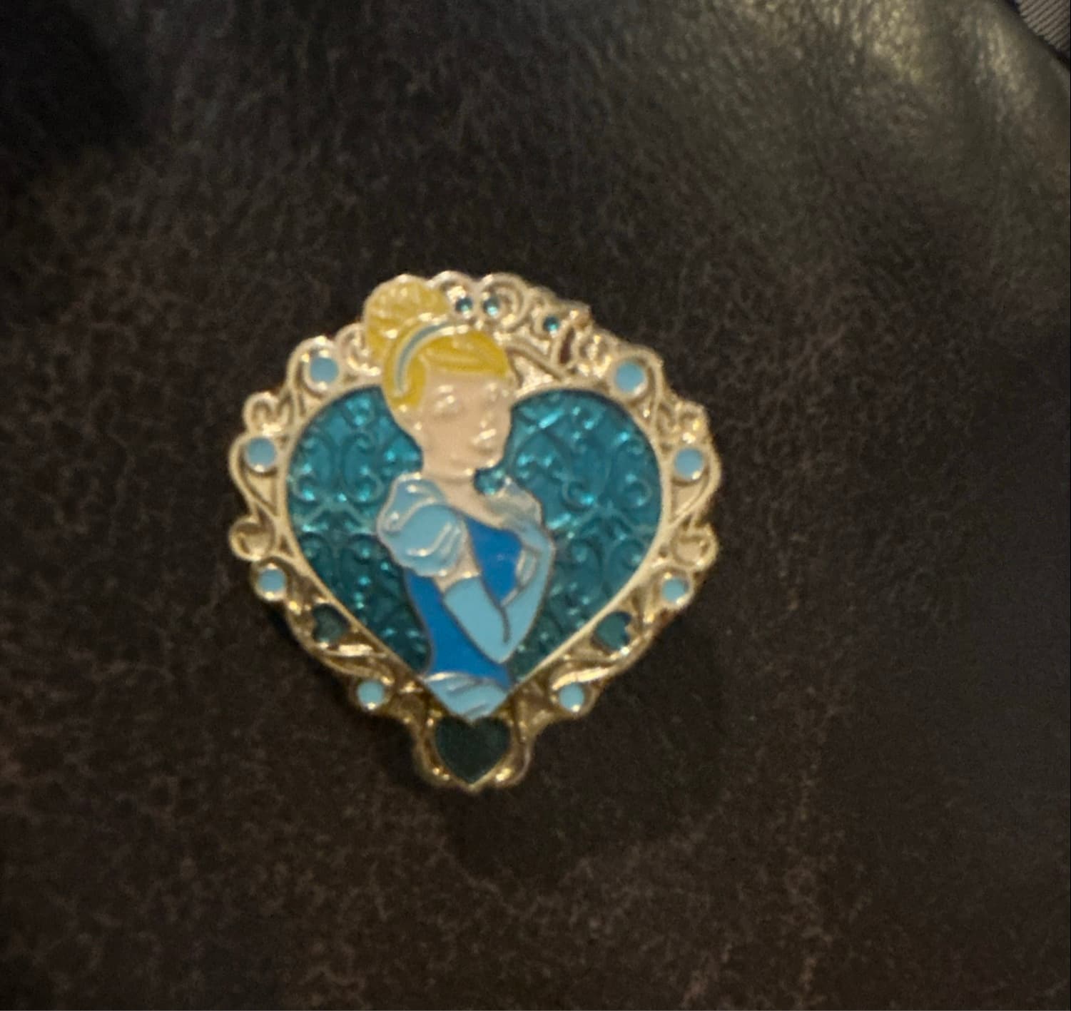 Cinderella Storybook Princess Hearts front