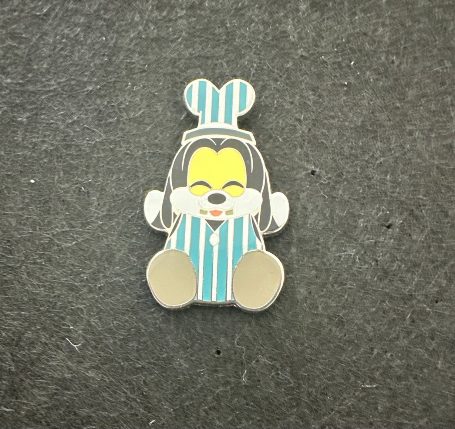 Goofy Pajamas - Wishables Mystery Collection - Series 2 - Mickey & Minnie's Runaway Railway