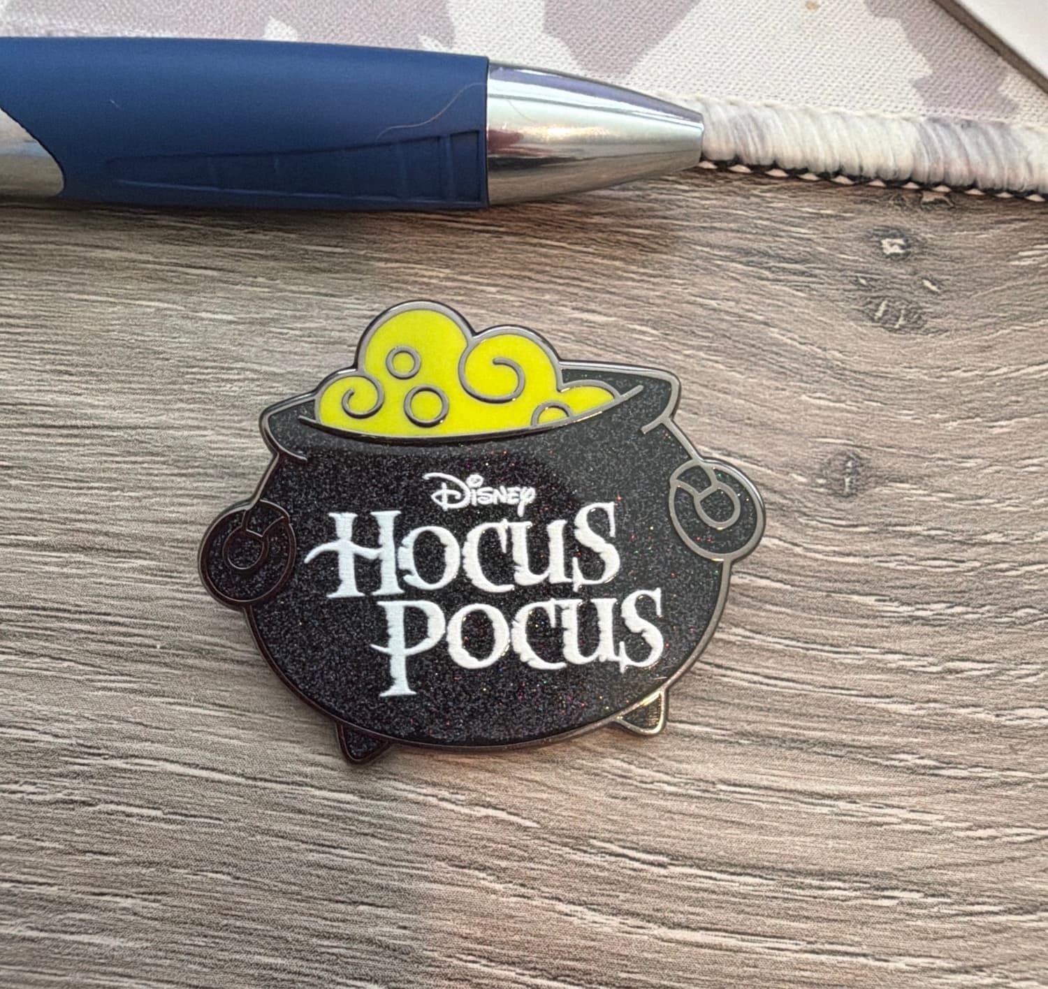 Hocus Pocus Cauldron Pin front