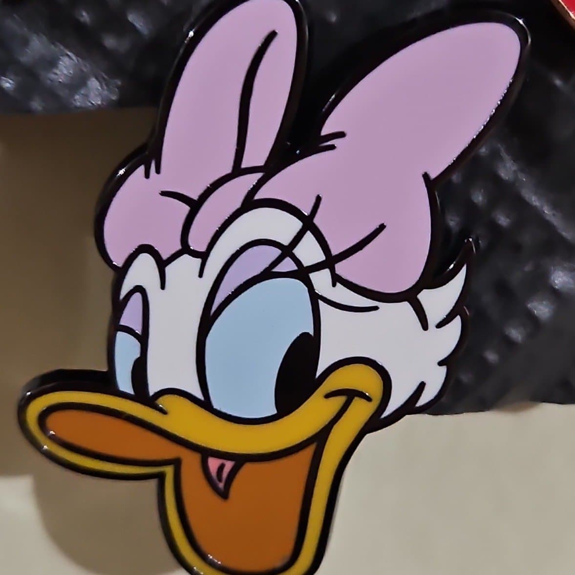 Daisy Duck Enamel Pin