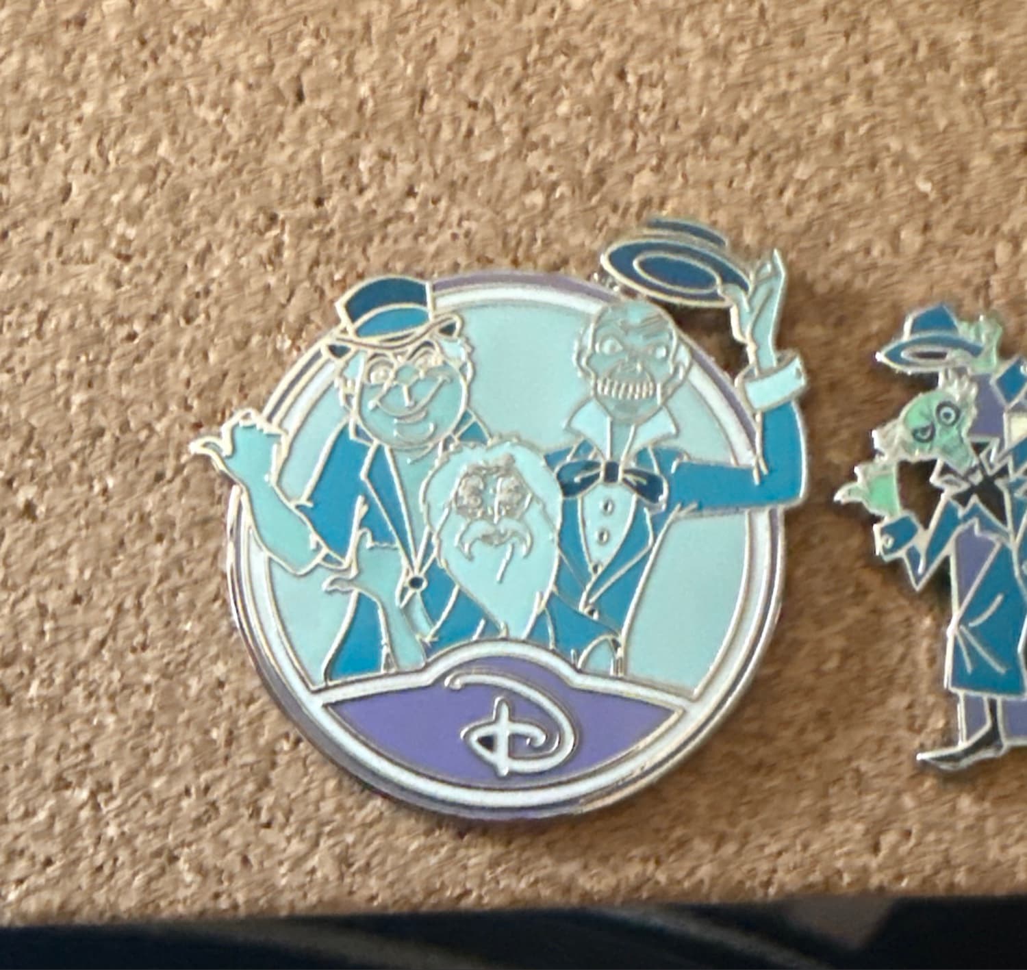 Hitchhiking Ghosts - Circle Icon "D" Mystery Collection