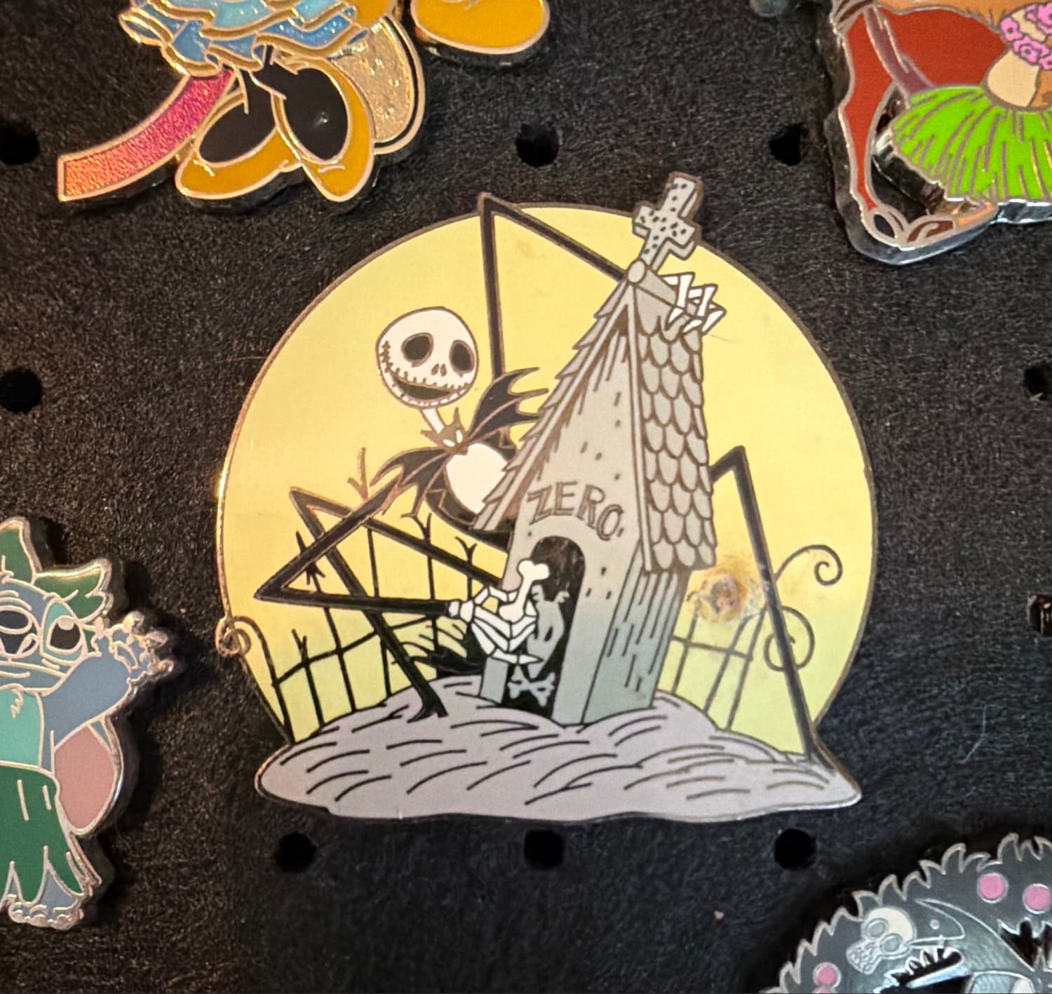 Tim Burton's Nightmare Before Christmas - Jack Skellington and Zero - Doghouse Moon front