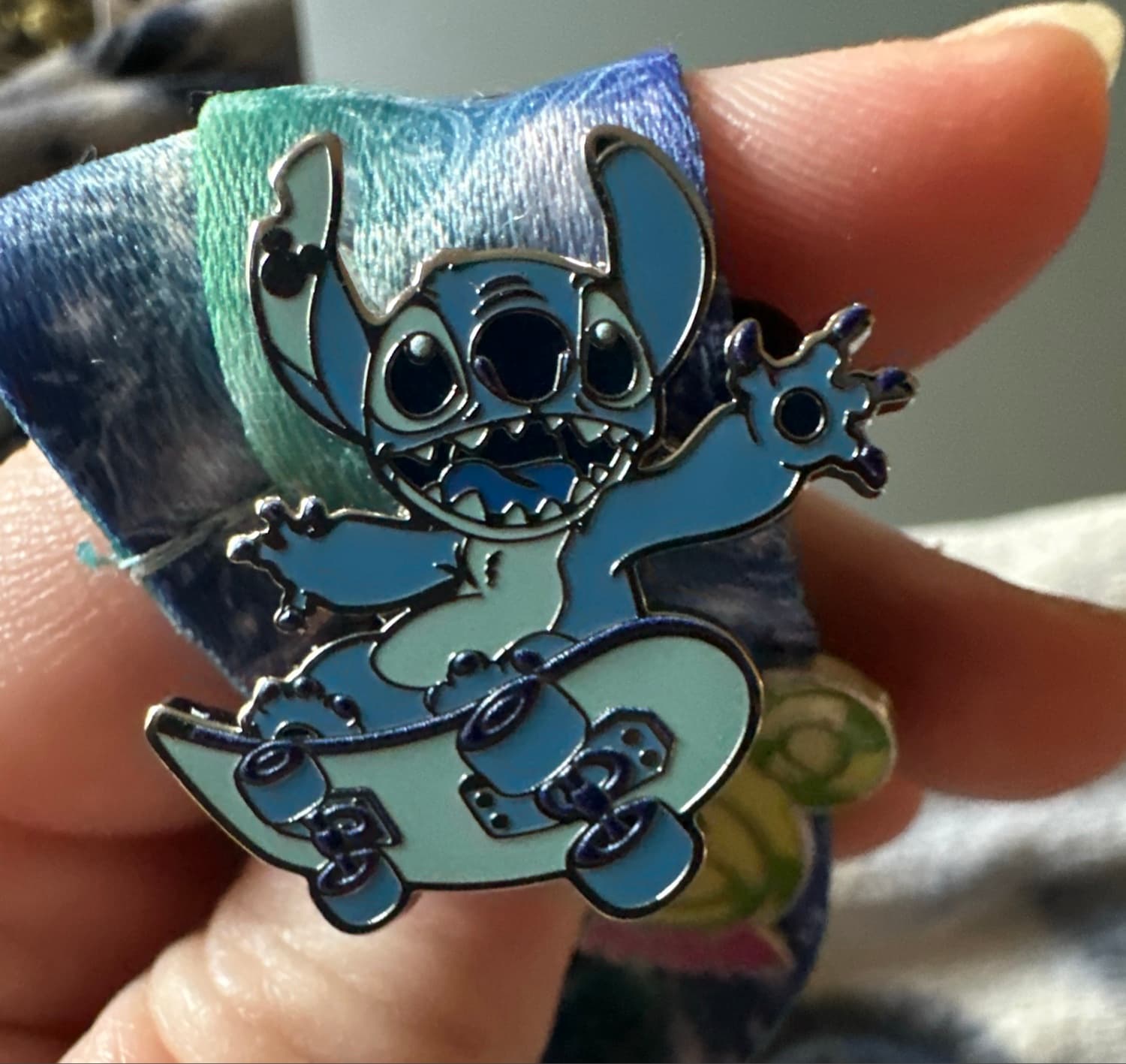 Loungefly - Stitch - Skateboarding - Lilo and Stitch