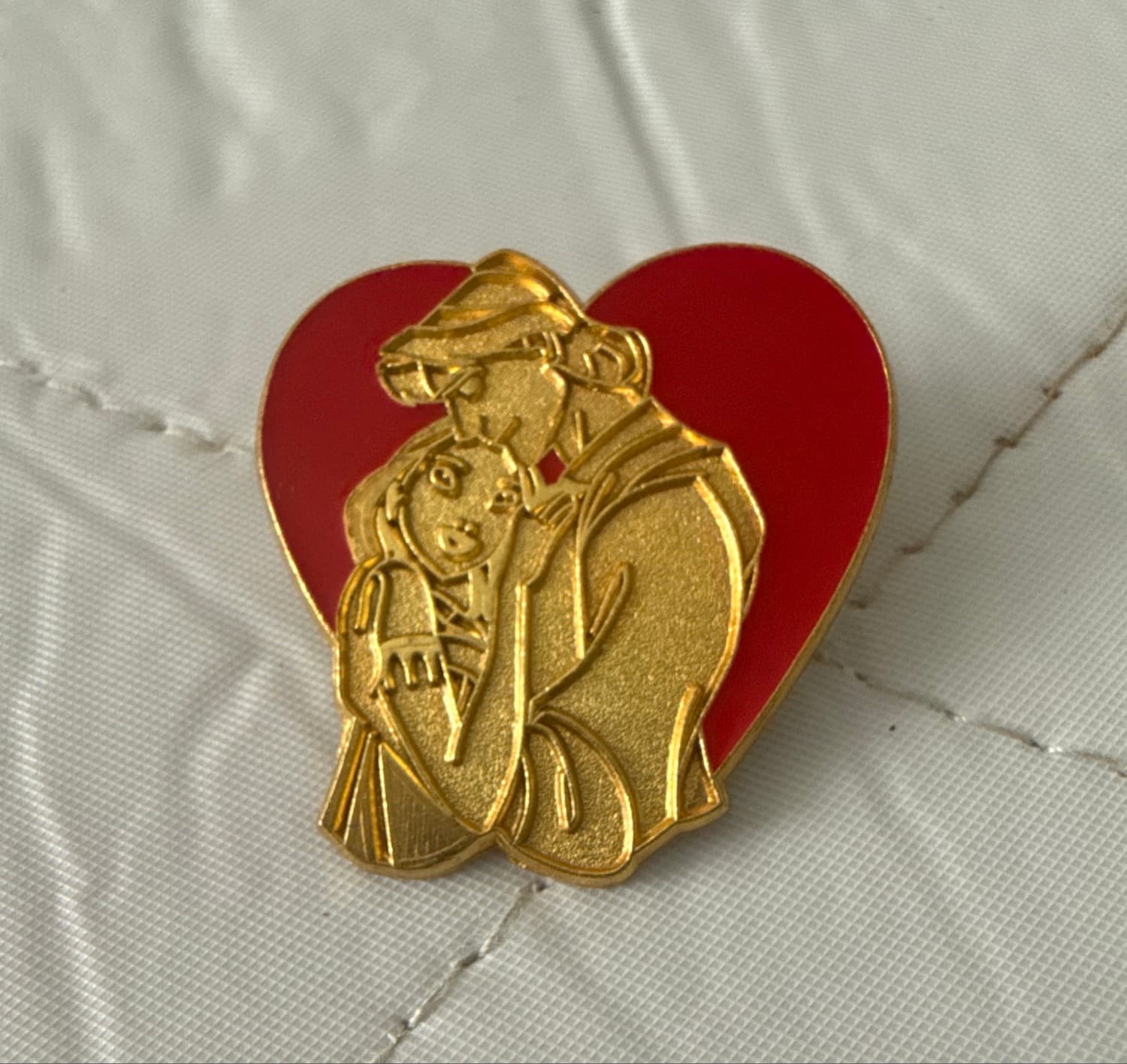 Pocahontas and John Smith Red Heart Pin front