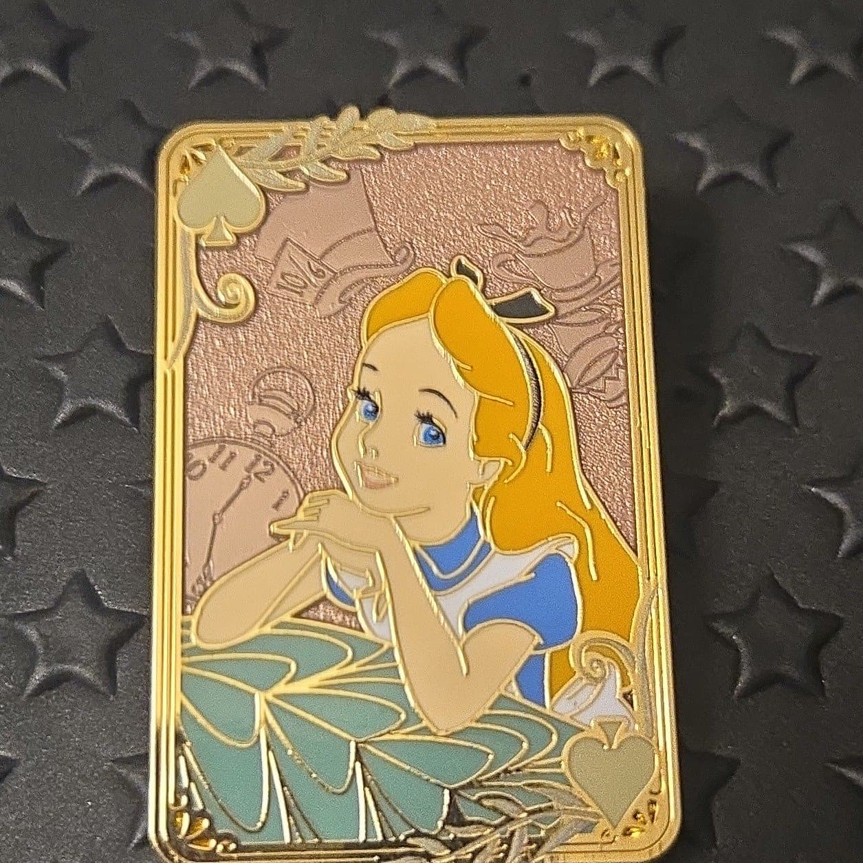Loungefly Disney Alice in Wonderland Cards Hinge Blind Box Pin Set - Alice
