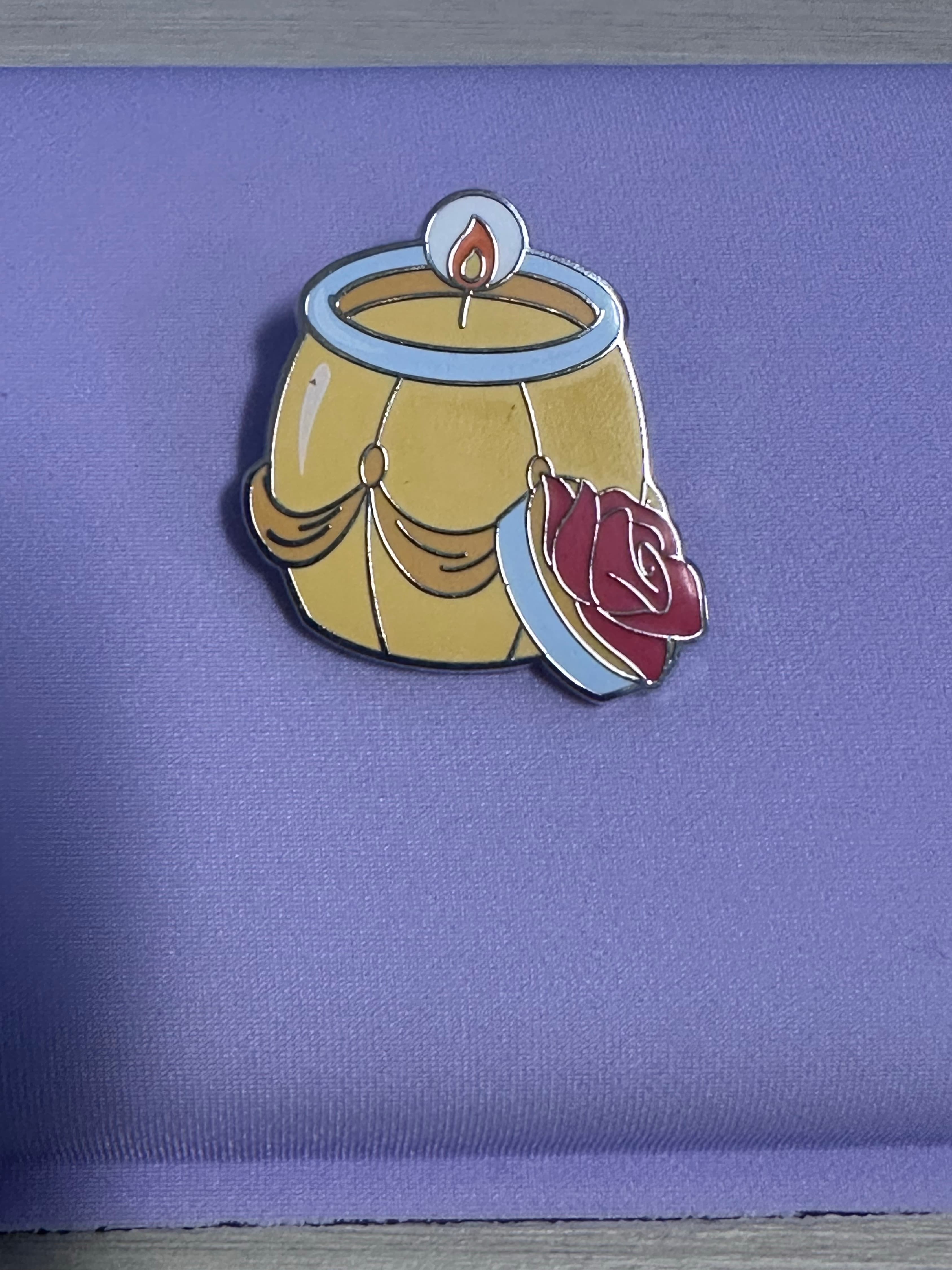 Belle Candle front