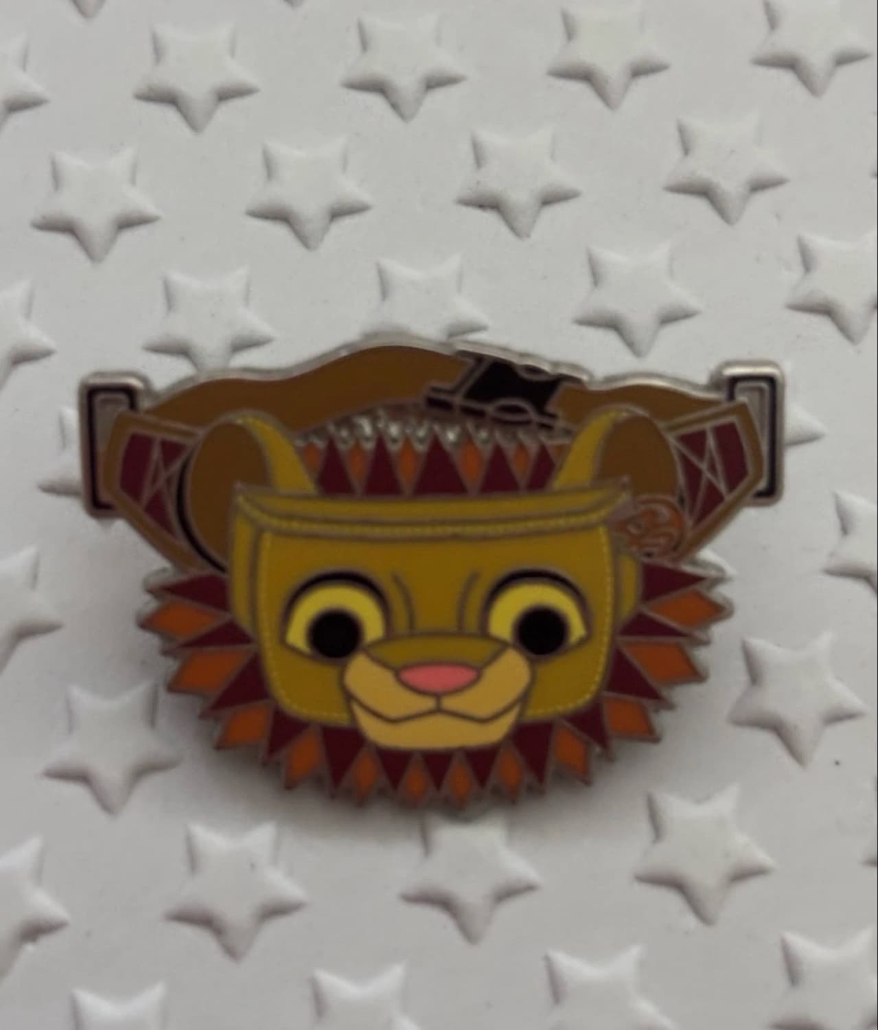 Disney 2020 Fanntasy Fanny Pack Pin - Simba front