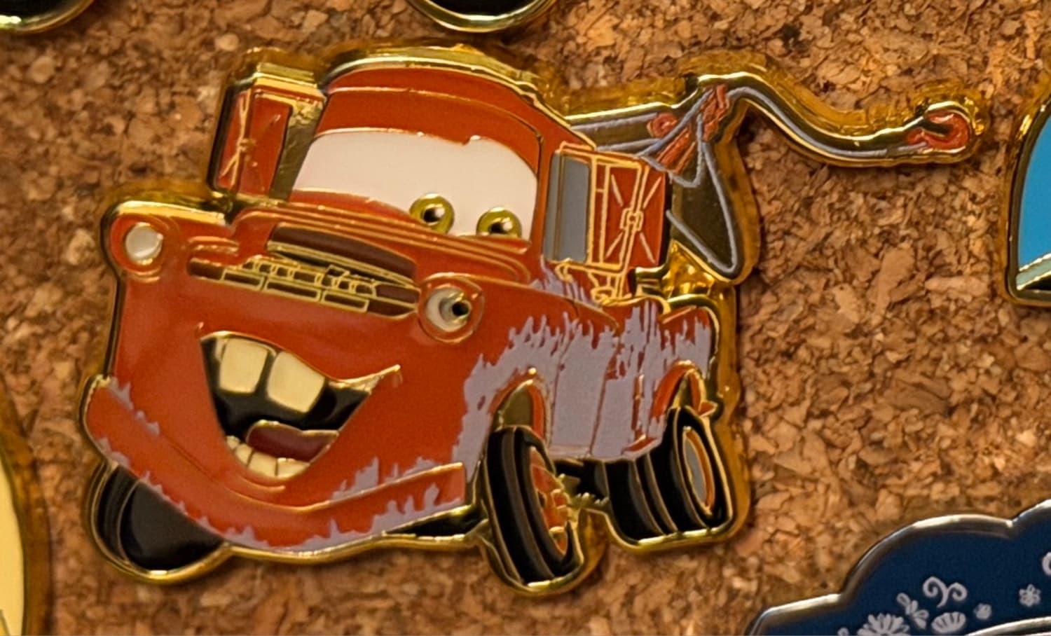Tow Mater Pin - Disney Pixar Cars 3 Piece Boxed Enamel Pin Set