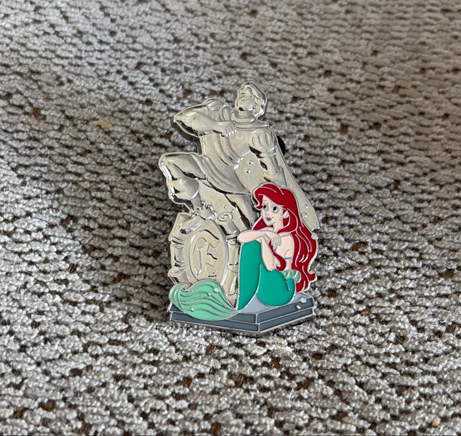 Disney The Little Mermaid Pin - Ariel and Prince Eric Statue