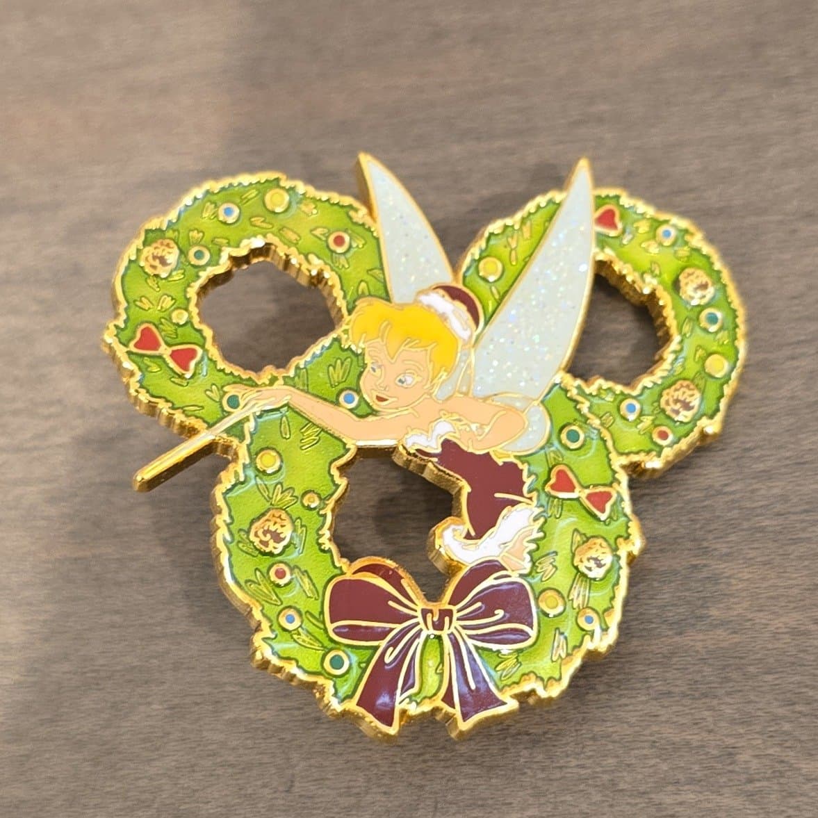 Happy Holidays 2014 Mystery Set - Tinker Bell Wreath Chaser Pin