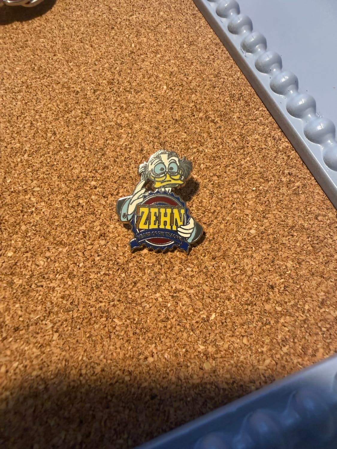 Disney Pin Trading 10th Anniversary - Ludwig von Drake ZEHN front