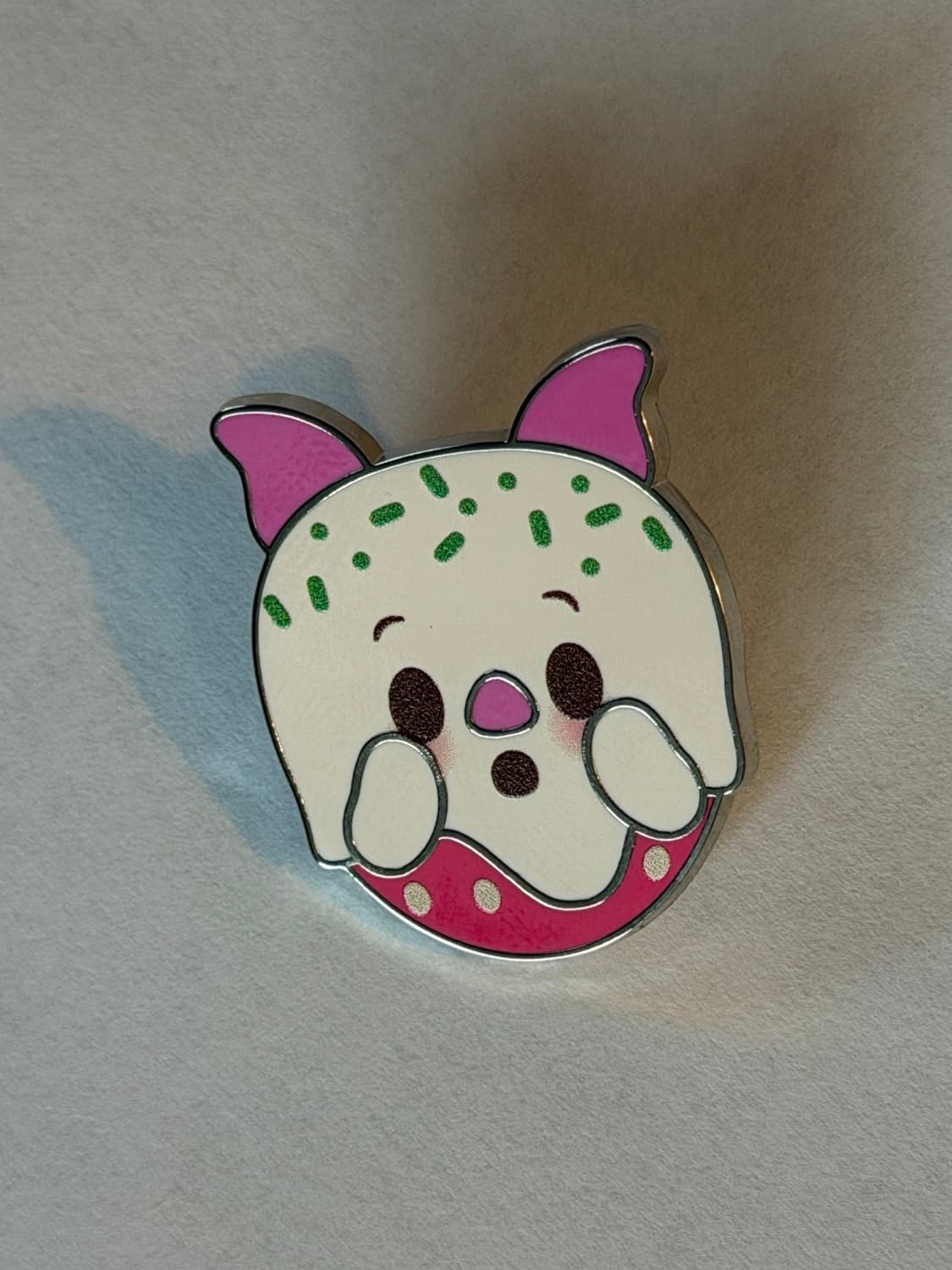 Piglet White Chocolate Ghost Strawberry - Munchlings Mystery Collection Series 4