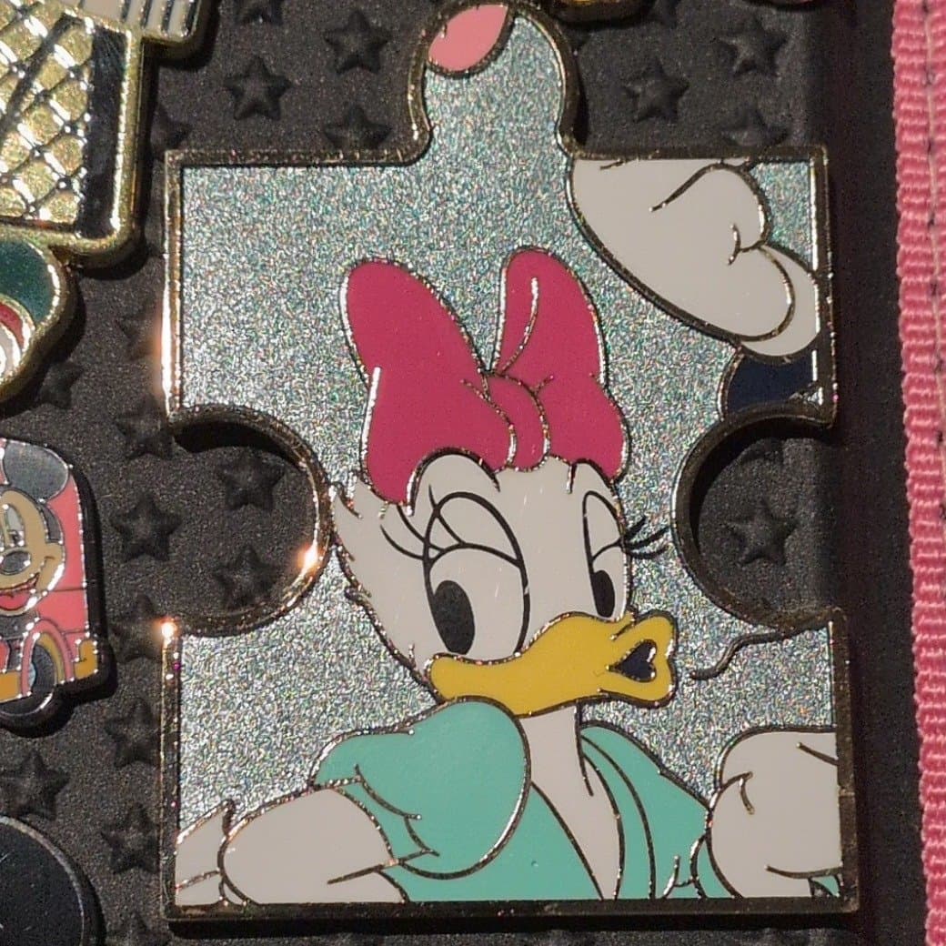 Daisy Duck Puzzle Piece Character Connection Black & White