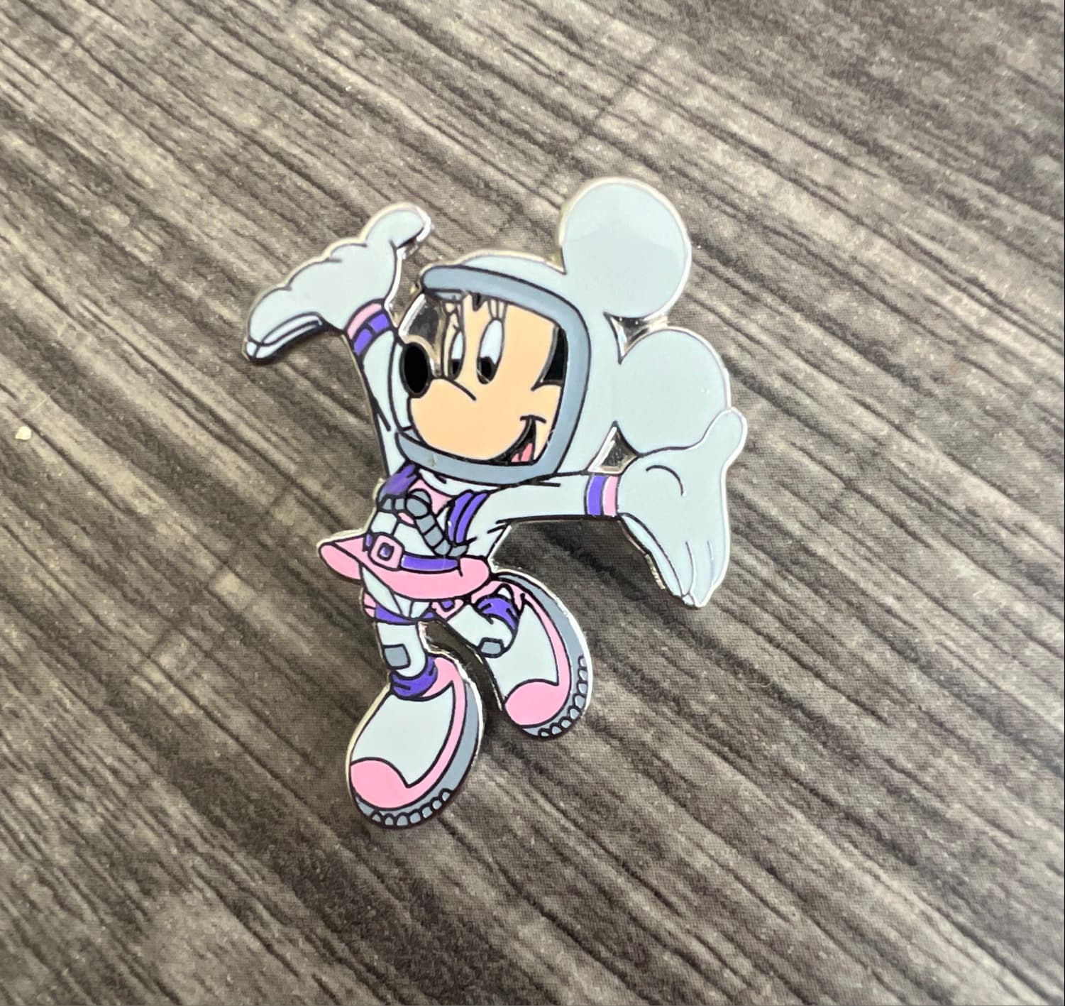 Minnie Mouse Astronaut Space Suit Pin front