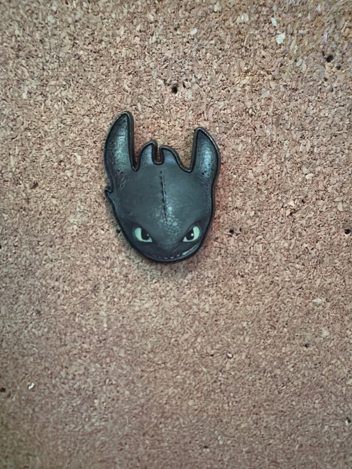 Toothless how to train your dragon pin